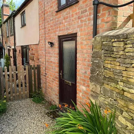 Clock Tower Cottage Nailsworth Exterior photo
